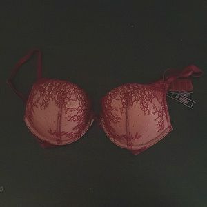 Victoria’s Secret Bombshell Bra 34B